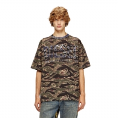 Diesel Men Camo T-shirt with camo logo Military Green A193430AJFJ