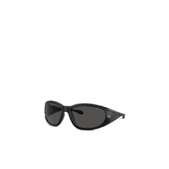 Diesel Men Rectangular sunglasses in acetate Black LX300200LEN