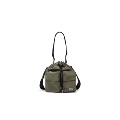 Diesel Women Multi-Pkts-Multipocket bucket bag in utilitarian shell Military Green X10362P8166