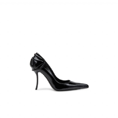 Diesel Women D-Ten&Half-Glossy pumps with curved heel Black Y03426P0691
