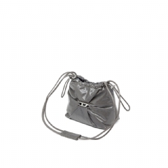 Diesel Women Scrunch-D-Bucket bag in shiny wrinkled leather Grey X10325P1003