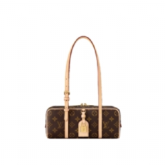 Louis Vuitton Women Hang On M47031