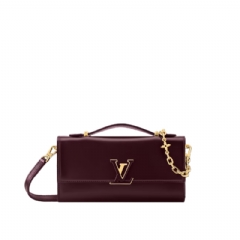 Louis Vuitton Women Wallet On Chain Capucines Garnet M25829