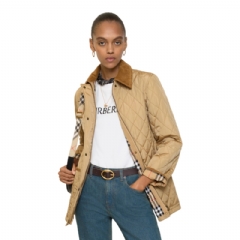 Burberry Women Quilted Nylon Barn Jacket Flax/sand 81074641
