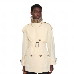 Burberry Women Short Lightweight Cotton Fitzrovia Trench Coat Ceramic white 81187051
