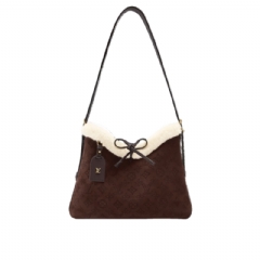 Louis Vuitton Women CarryAll PM M26421