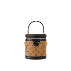 Louis Vuitton Women Cannes M43986