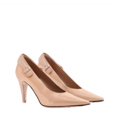 Louis Vuitton Women Legacy Pump 1AISPN