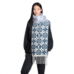 Louis Vuitton Women LV Frosty Gradient Scarf Blue M97669