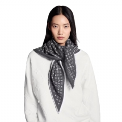 Louis Vuitton Women The Favorite Triangle Black M96992