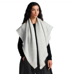 Louis Vuitton Women Petit Natte Shawl Light Grey M97638