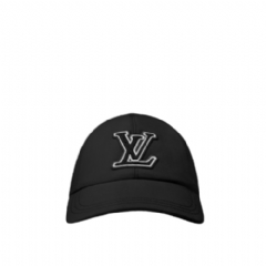 Louis Vuitton Women LV Signature Cap M7282M
